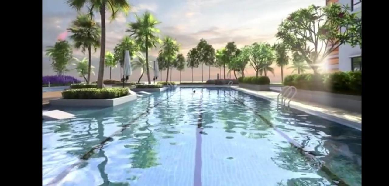 Timurbay Seafront Residence By Hardinahomes Kuantan Exterior foto